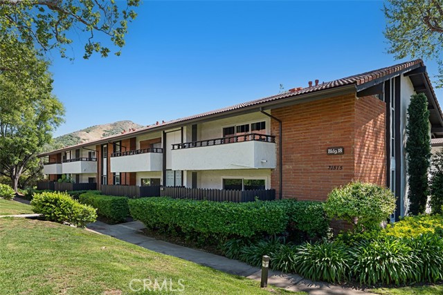 31515 Lindero Canyon Road, 5 photo 2