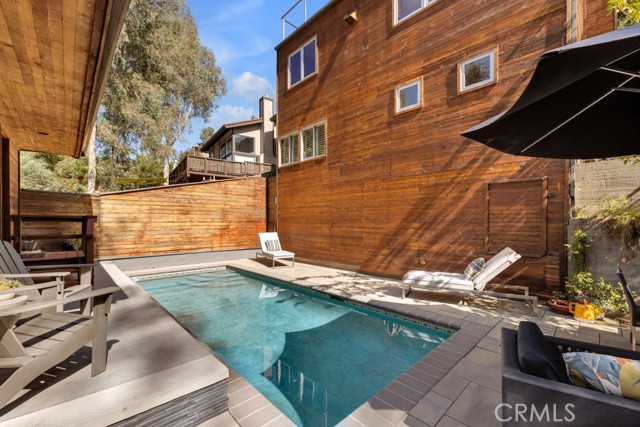 Detail Gallery Image 33 of 40 For 4315 Morro Dr, Woodland Hills,  CA 91364 - 3 Beds | 3/1 Baths