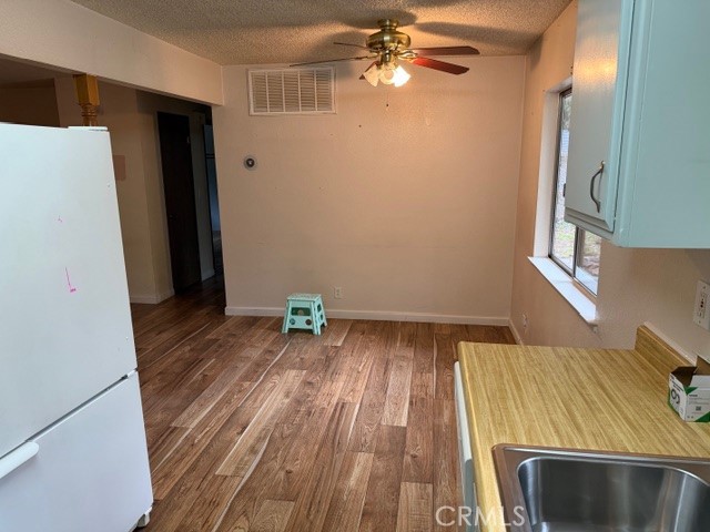 Detail Gallery Image 6 of 14 For 14697 Bridgeport, Magalia,  CA 95954 - 2 Beds | 1 Baths