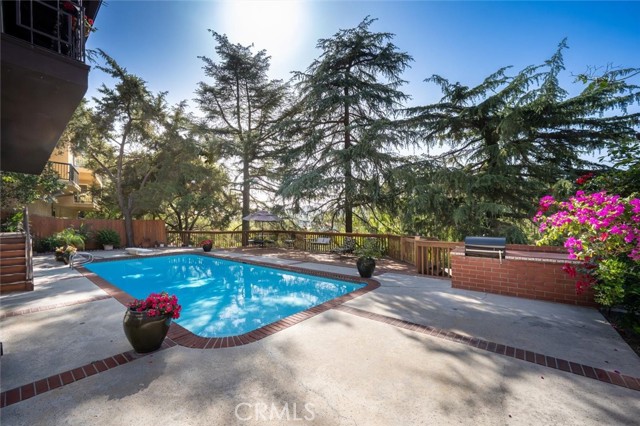 Detail Gallery Image 33 of 39 For 3342 Dunsmere, Glendale,  CA 91206 - 3 Beds | 2 Baths