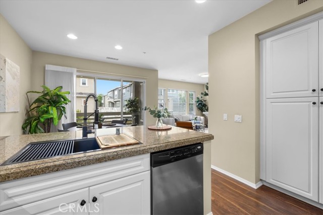 Detail Gallery Image 11 of 44 For 1800 Oak St #625,  Torrance,  CA 90501 - 2 Beds | 2/1 Baths