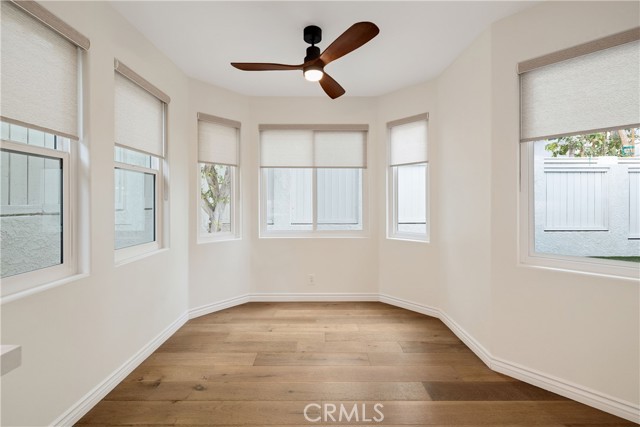 Detail Gallery Image 15 of 56 For 1707 Marshallfield #B,  Redondo Beach,  CA 90278 - 3 Beds | 3 Baths