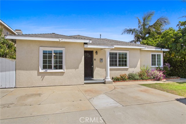 Detail Gallery Image 2 of 21 For 2563 W Carson St, Torrance,  CA 90503 - 3 Beds | 2 Baths