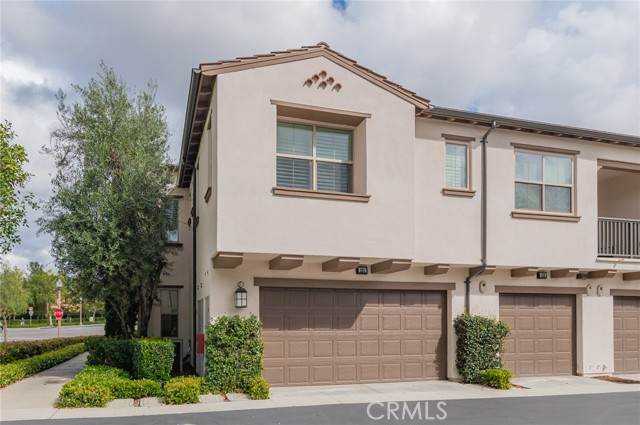 Detail Gallery Image 3 of 26 For 131 Damsel, Irvine,  CA 92620 - 2 Beds | 2 Baths