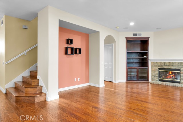 29 Mount Vernon, Irvine CA: https://media.crmls.org/medias/c04cb4e4-ee9e-456b-8cc9-bebe7ded9e6f.jpg