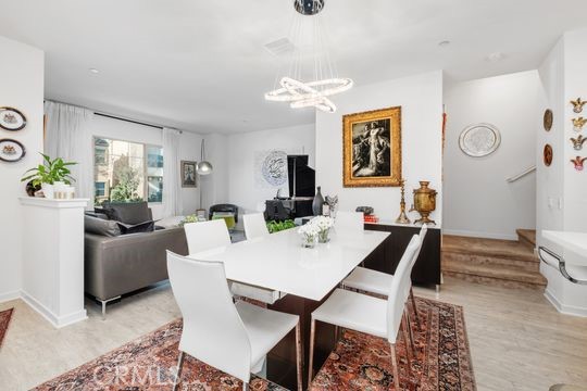 Detail Gallery Image 5 of 37 For 165 Frame, Irvine,  CA 92618 - 4 Beds | 3/1 Baths