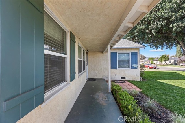 Detail Gallery Image 7 of 50 For 3826 Stansell Dr, Riverside,  CA 92501 - 4 Beds | 2 Baths