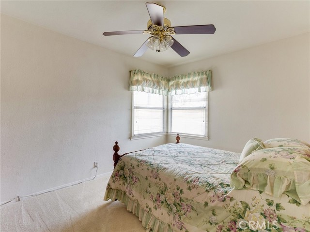 Detail Gallery Image 25 of 39 For 4856 Lomina Ave, Lakewood,  CA 90713 - 3 Beds | 1 Baths