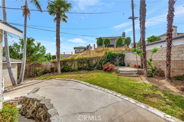 Detail Gallery Image 26 of 28 For 786 S Spanish Oak Ln, La Puente,  CA 91746 - 3 Beds | 1/1 Baths