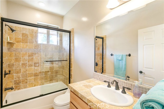 Detail Gallery Image 27 of 40 For 27692 Caribou Dr, Lake Arrowhead,  CA 92352 - 4 Beds | 2/1 Baths