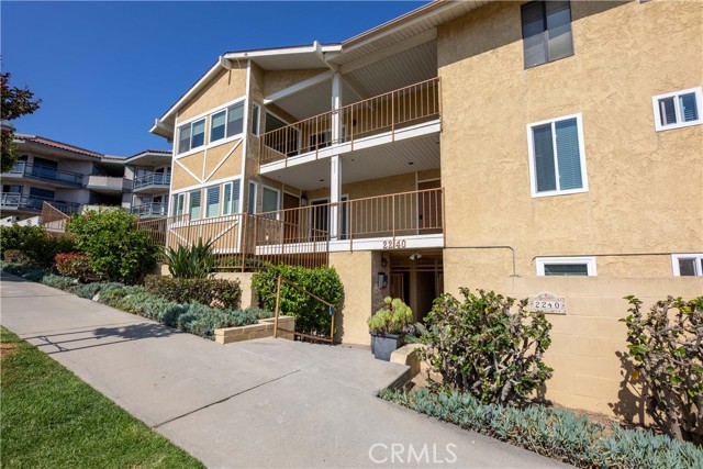Detail Gallery Image 43 of 44 For 2240 Stanley Ave #9,  Signal Hill,  CA 90755 - 2 Beds | 2 Baths