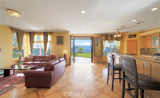 Detail Gallery Image 20 of 48 For 3828 Sky View Ln, La Crescenta,  CA 91214 - 5 Beds | 4 Baths