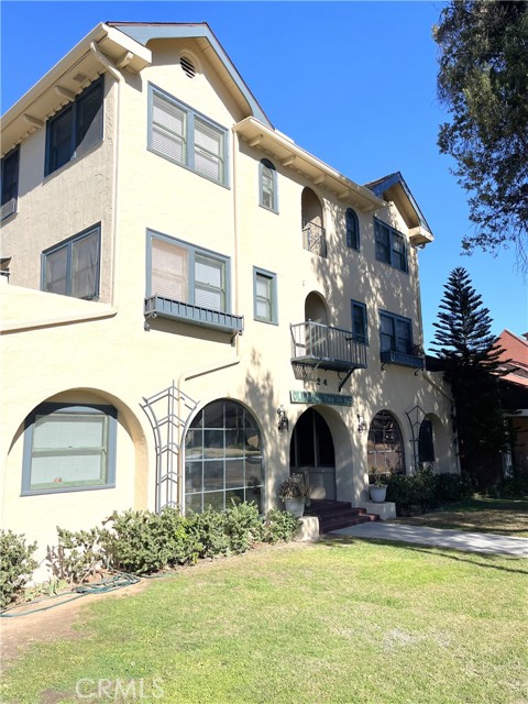 Front Image Thumbnail for CRIG25274606