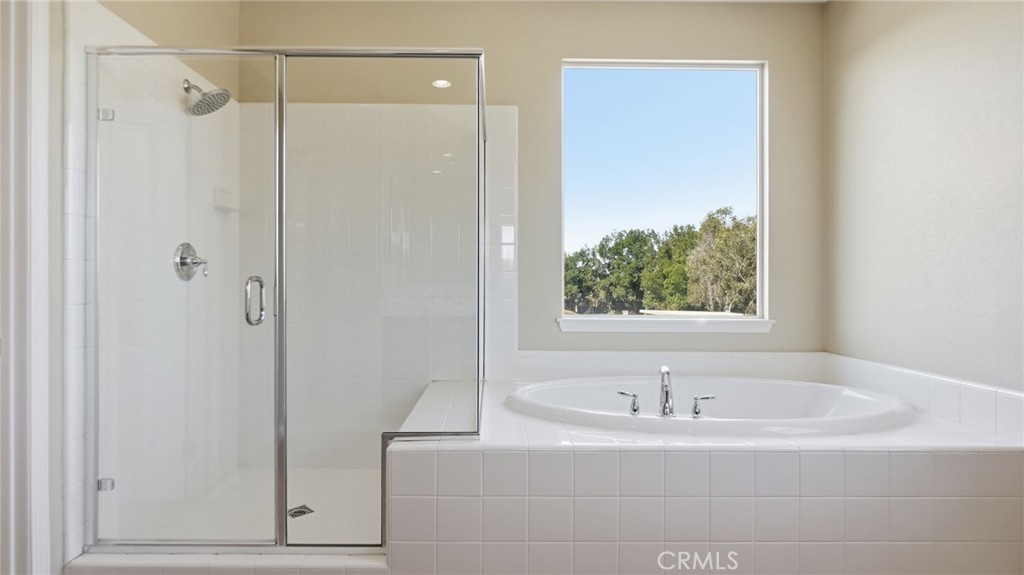 https://media.crmls.org/medias/c04fef64-1487-4917-9da2-f46c78eba3dd.jpg?preset=X-Large