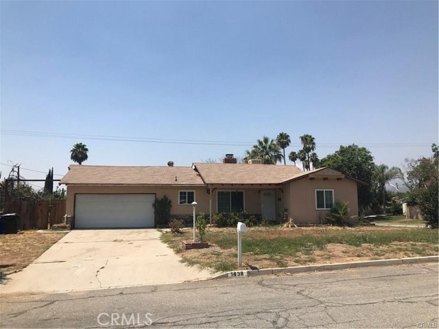 5638 Golondrina Dr, San Bernardino, CA 92404