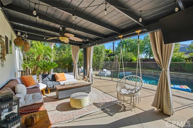 Detail Gallery Image 31 of 43 For 6443 Gross Ave, West Hills,  CA 91307 - 3 Beds | 2 Baths