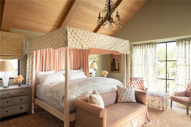 Image 29 of 31 For 2571 Vista