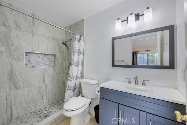 1844 W Falmouth Avenue, Anaheim CA: https://media.crmls.org/medias/c052633f-3bcd-4b06-9f9b-02039e2ee9d3.jpg