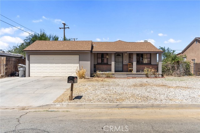 Detail Gallery Image 1 of 1 For 38235 16th St, Palmdale,  CA 93550 - 4 Beds | 2 Baths