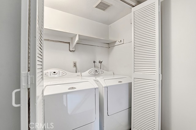 2 Bed Home for Sale in Valley Village, California