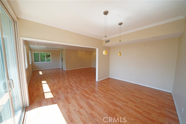 Detail Gallery Image 4 of 20 For 1525 N Hayworth Ave #304,  Los Angeles,  CA 90046 - 2 Beds | 2 Baths
