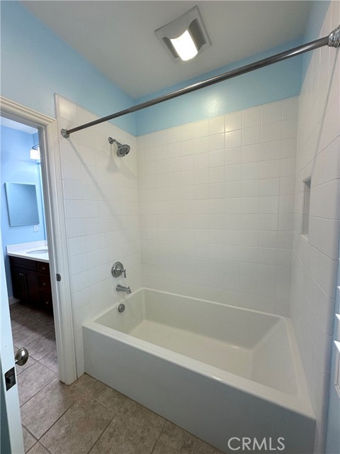 53 Triana, Irvine CA: https://media.crmls.org/medias/c05487d8-e91a-4437-a644-91f64b5caab4.jpg