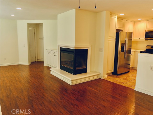 Detail Gallery Image 15 of 44 For 28382 Mirabelle, Saugus,  CA 91350 - 2 Beds | 2 Baths