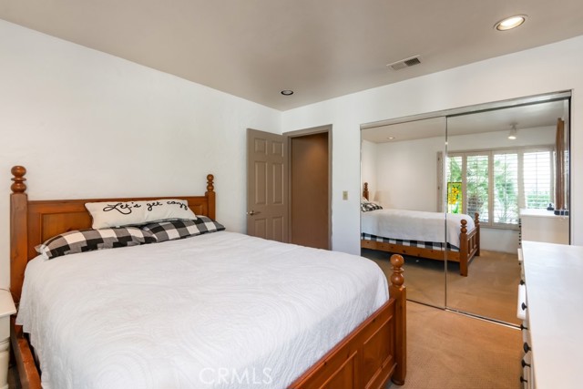 Detail Gallery Image 10 of 35 For 23428 Continental Way, Canyon Lake,  CA 92587 - 3 Beds | 2 Baths