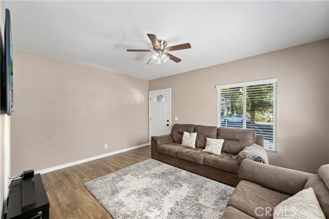 Detail Gallery Image 10 of 18 For 3368 Spruce St, Riverside,  CA 92501 - 2 Beds | 1 Baths