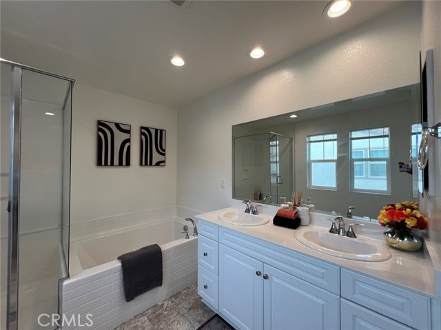 Detail Gallery Image 11 of 16 For 7338 Cordelia Ln, Chino,  CA 91708 - 3 Beds | 2/1 Baths