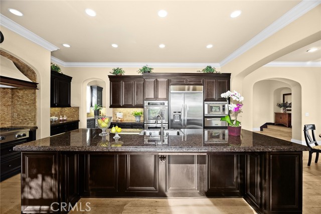 Detail Gallery Image 19 of 42 For 19668 Three Oaks Ln,, Walnut,  CA 91789 - 4 Beds | 4/1 Baths