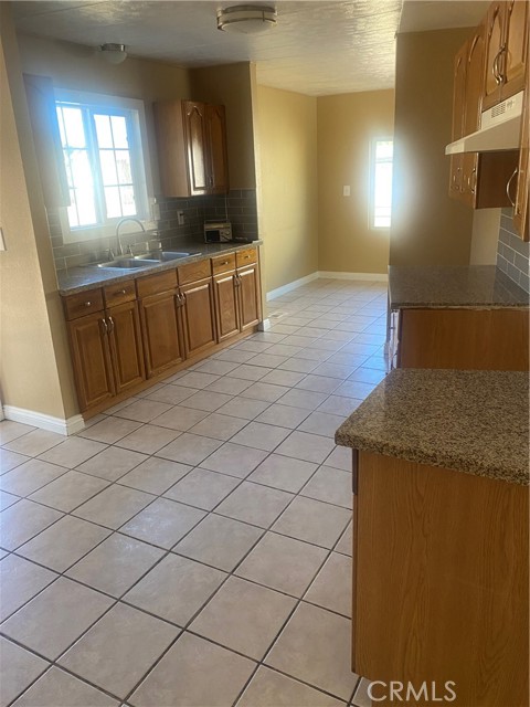 33140 Finch Street, Winchester CA: https://media.crmls.org/medias/c0566712-d9ef-4f4f-a383-009c0fab03a7.jpg
