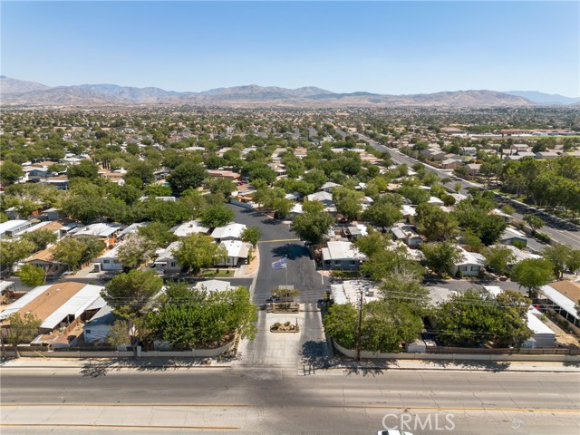3524 East Avenue, Palmdale CA: https://media.crmls.org/medias/c05741ba-3318-4073-99f2-307a81cfcc1b.jpg