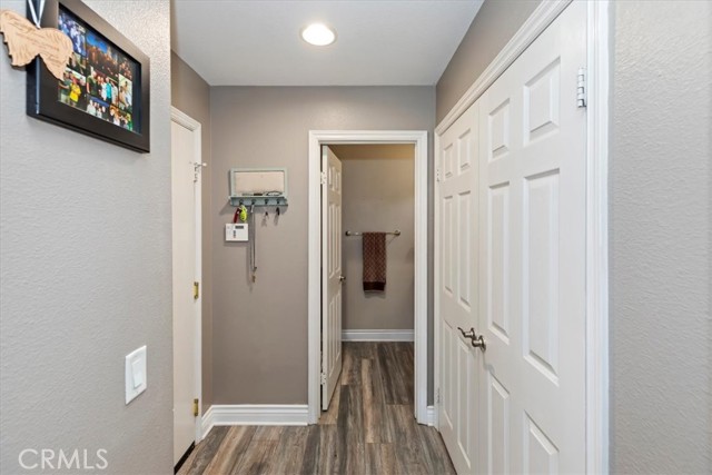 8214 Lavender Lane, Riverside CA: https://media.crmls.org/medias/c0576e8f-6c20-4aa4-90d3-4ffd6c577348.jpg