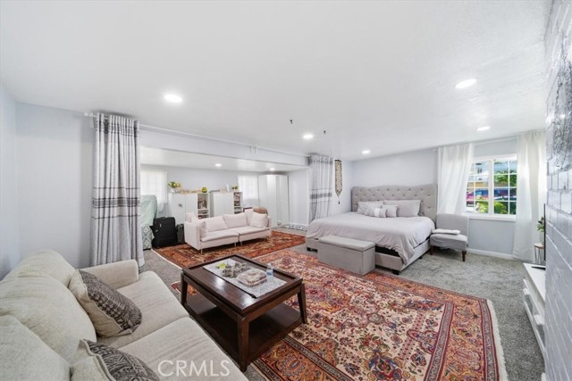 Detail Gallery Image 5 of 18 For 2057 W Coronet, Anaheim,  CA 92801 - 3 Beds | 2 Baths