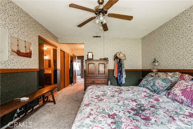 5535 Charlotte Lane, Jurupa Valley CA: https://media.crmls.org/medias/c058bac7-ea67-4f1f-a81c-e02039118465.jpg