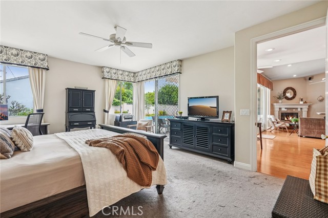 11272 Weatherby Road, Los Alamitos CA: https://media.crmls.org/medias/c058bad3-85fd-4521-88e0-1bebb622eaea.jpg