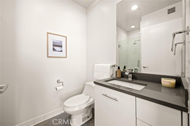 Detail Gallery Image 17 of 38 For 238 S Arroyo Pkwy #401,  Pasadena,  CA 91105 - 2 Beds | 2 Baths