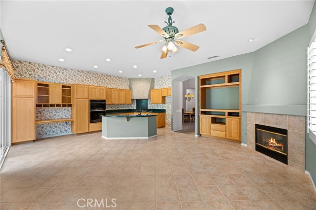 Image 11 of 36 For 41799 Cascades Court