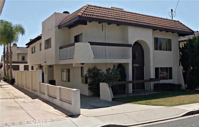 1904 Clark Lane, Redondo Beach, California 90278, ,Residential Income,Sold,Clark,SB15203087
