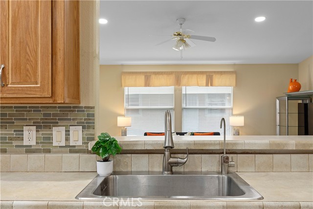 Detail Gallery Image 36 of 64 For 13202 Hoover Street, #18,  Westminster,  CA 92683 - 3 Beds | 2 Baths