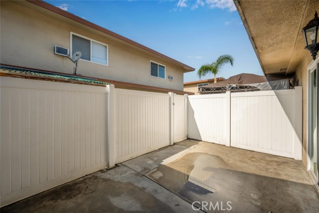 Detail Gallery Image 35 of 40 For 8798 Valley View #B,  Buena Park,  CA 90620 - 2 Beds | 1/1 Baths