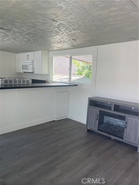 32802 Valle Rd, San Juan Capistrano CA: https://media.crmls.org/medias/c05c0219-5b16-4ff9-b354-4391f8be3186.jpg