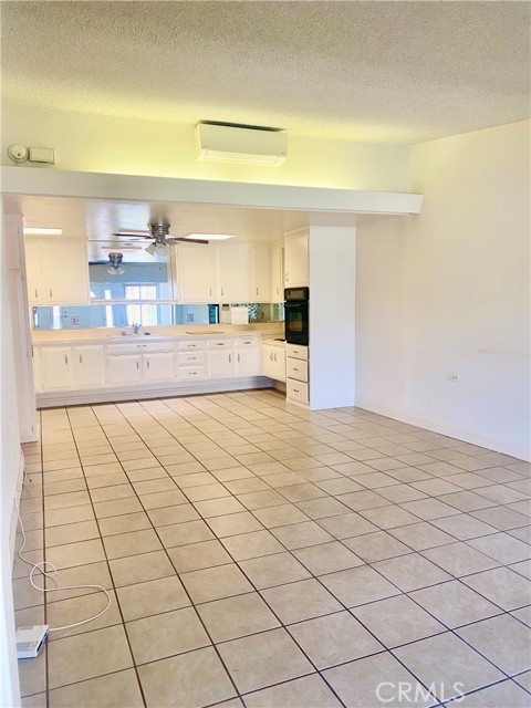 Detail Gallery Image 4 of 26 For 13741 Annadale Dr., M1-18k, Seal Beach,  CA 90740 - 1 Beds | 1 Baths