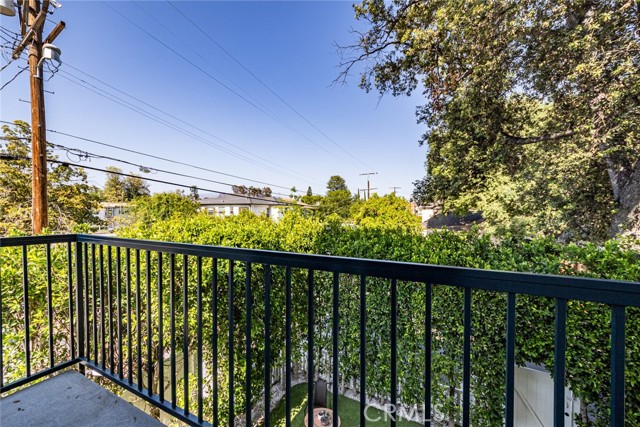 Detail Gallery Image 20 of 34 For 4445 Auckland Avenue, Toluca Lake,  CA 91602 - 4 Beds | 3 Baths