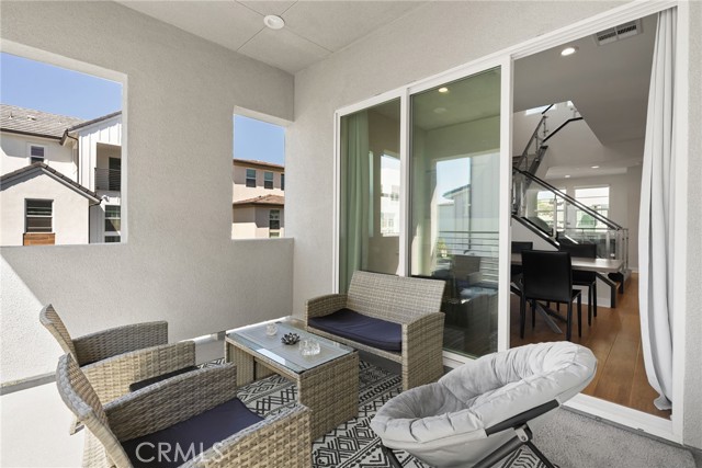 Detail Gallery Image 18 of 54 For 200 Newton, Lake Forest,  CA 92630 - 5 Beds | 4 Baths