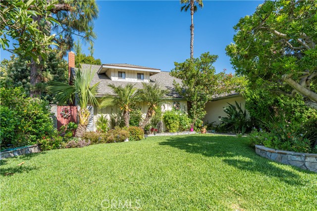 3032 Pietro Drive, Hacienda Heights CA: https://media.crmls.org/medias/c061412c-902c-49e8-b03e-01c81e39a397.jpg