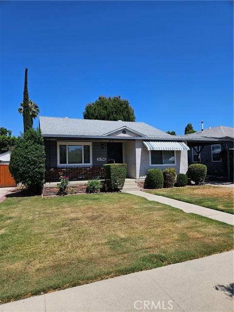 Detail Gallery Image 2 of 24 For 5056 Newcastle Ave, Encino,  CA 91316 - 3 Beds | 2 Baths