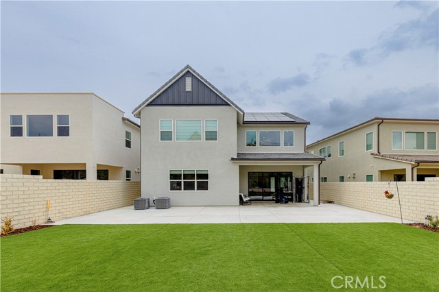 Detail Gallery Image 40 of 74 For 27526 Elderberry Dr, Valencia,  CA 91381 - 5 Beds | 5/1 Baths