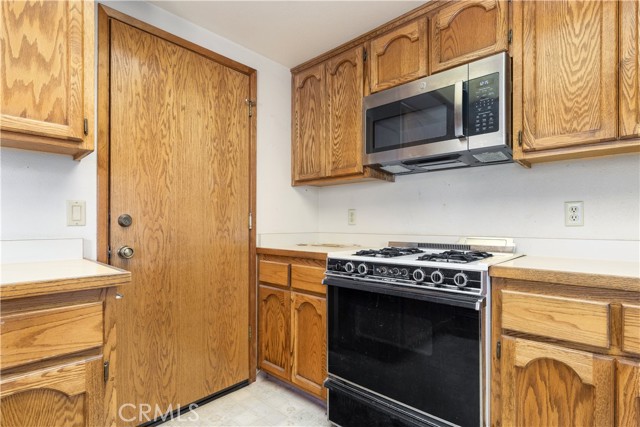 Detail Gallery Image 14 of 55 For 153 Horstman, Templeton,  CA 93465 - 3 Beds | 2 Baths